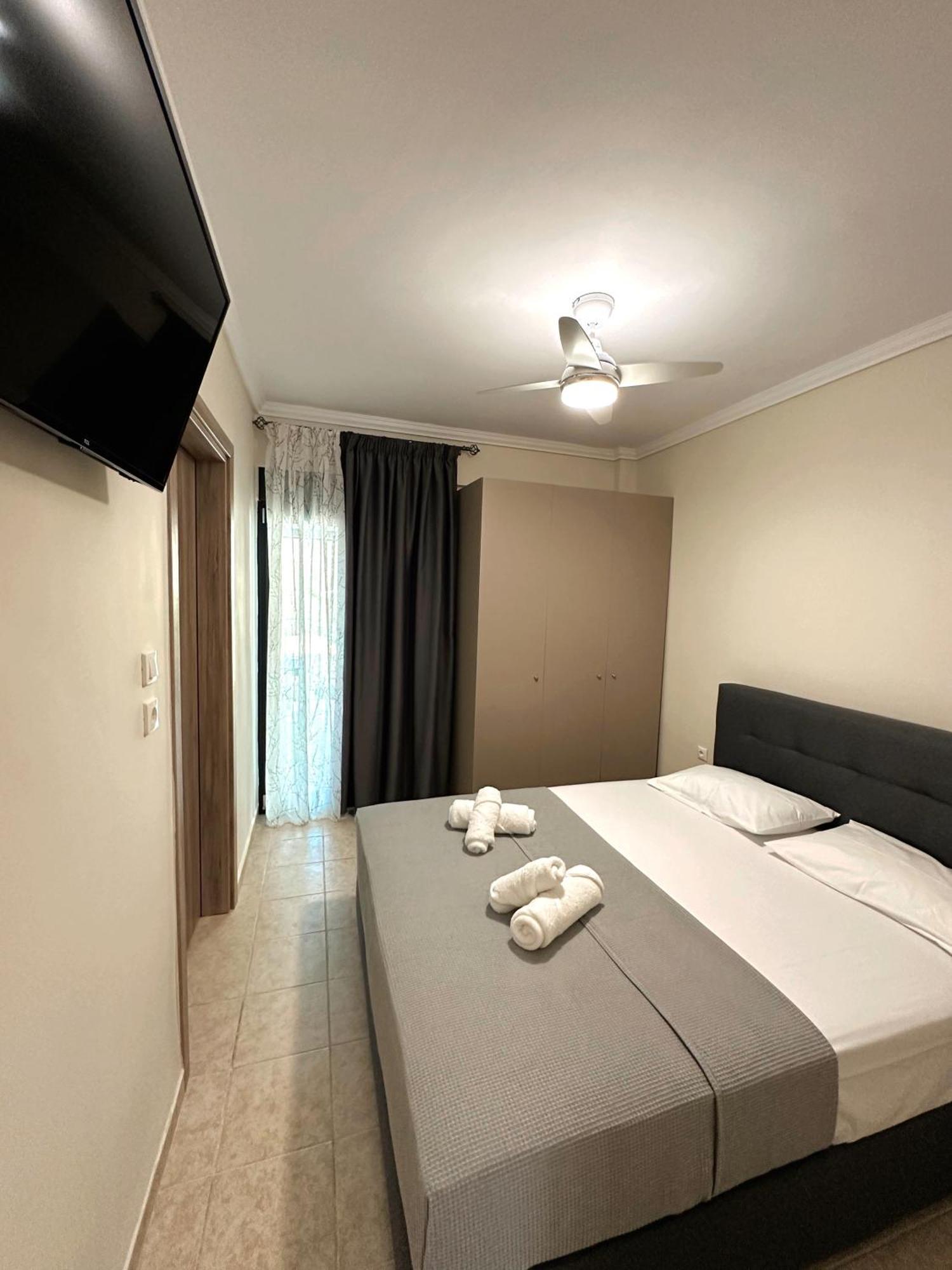 Diara Apartment Nea Iraklia Zewnętrze zdjęcie
