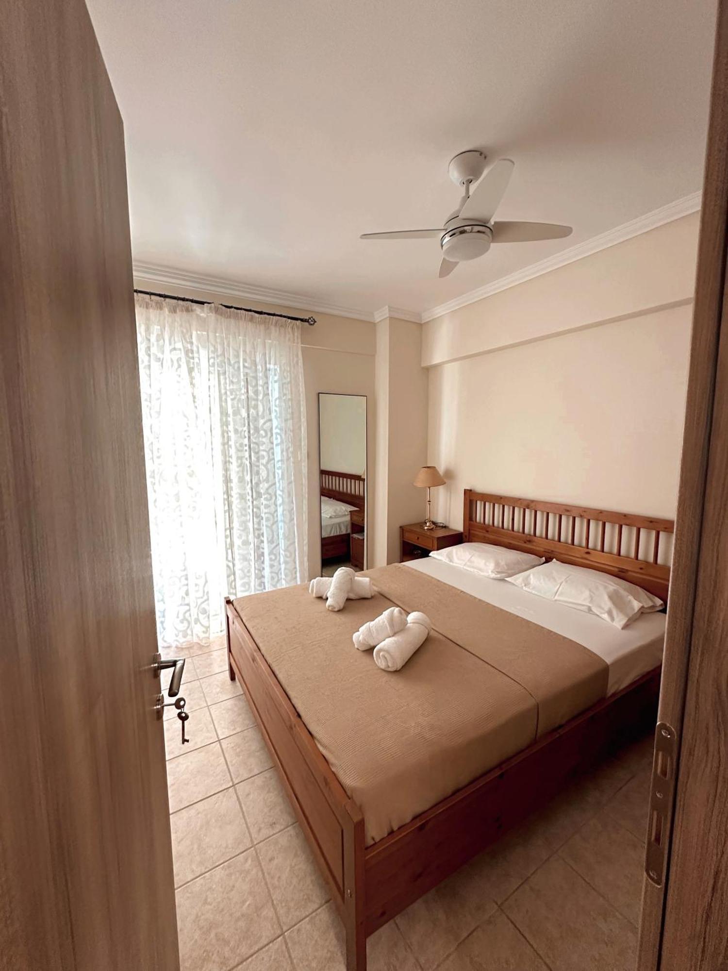 Diara Apartment Nea Iraklia Zewnętrze zdjęcie