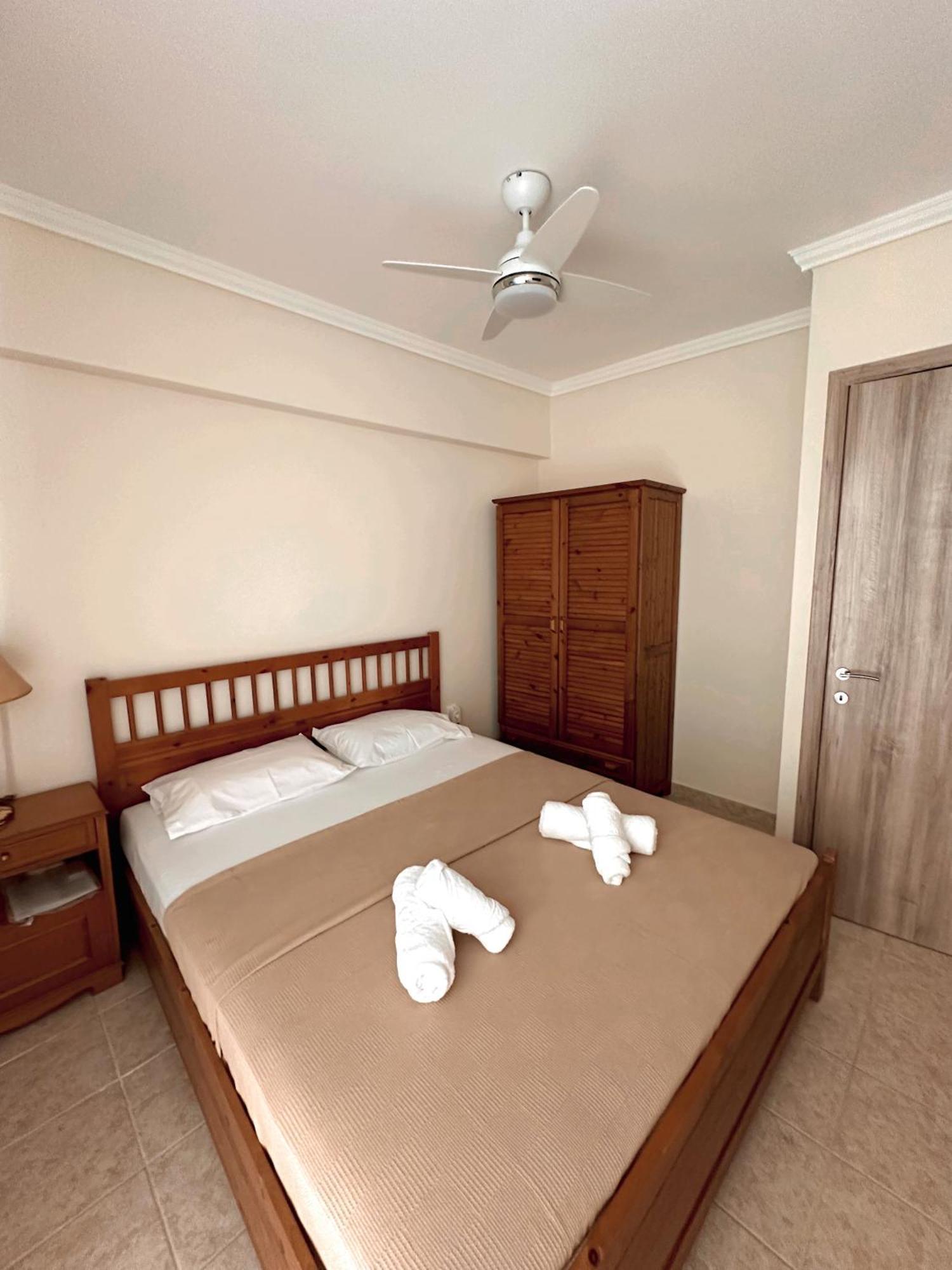 Diara Apartment Nea Iraklia Zewnętrze zdjęcie